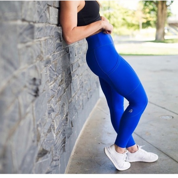 *SOLD do not buy* Ptula cobalt blue leggings - Picture 2 of 6